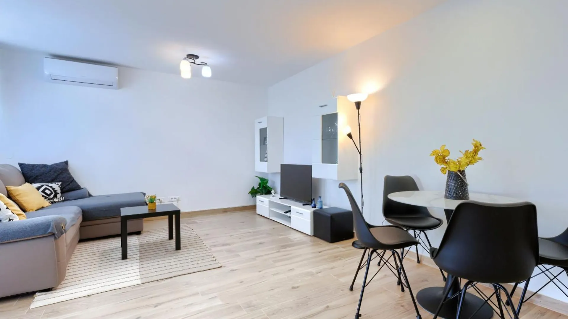 Apartment La Mar-2 By Interhome 赞布雷提亚